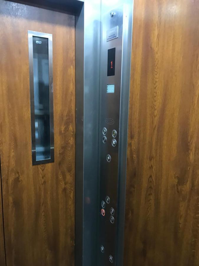 Отель Sri Krishna Residency Eluru Экстерьер фото